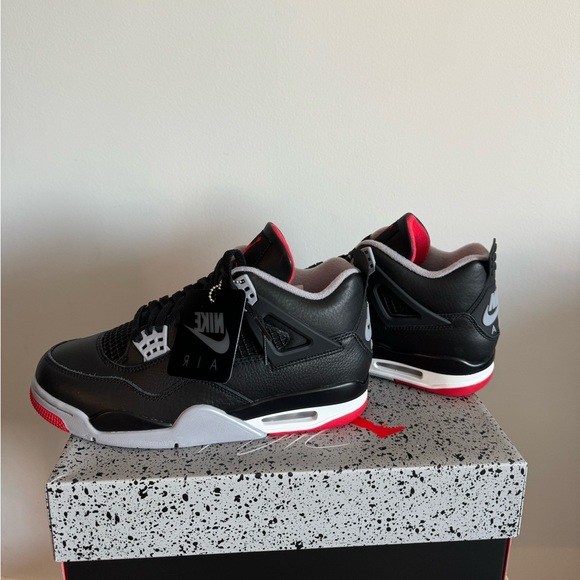 Jordan Other - Jordan 4 Retro
Bred Reimagined